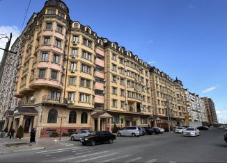 Продам 3-комнатную квартиру, 90 м2, Дагестан, улица Ленина, 39