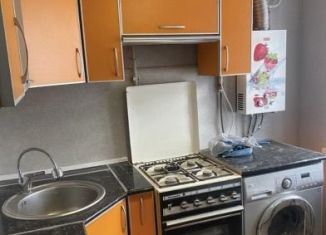 2-комнатная квартира в аренду, 50 м2, Армавир, улица Урицкого, 138