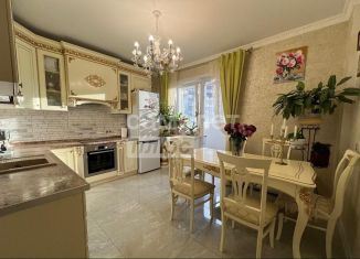 Продам 2-ком. квартиру, 74 м2, Щербинка, квартал Южный, 7