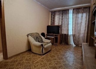 2-ком. квартира в аренду, 43 м2, Сафоново, улица Ленина, 4