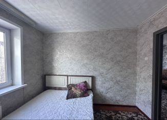 Сдается 3-ком. квартира, 47 м2, Осинники, улица Победы, 26