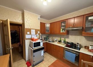 Продам 3-комнатную квартиру, 73.3 м2, Москва, улица Маршала Тухачевского, 32к2, метро Народное Ополчение