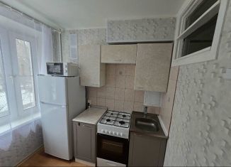 Сдается 2-комнатная квартира, 40 м2, Москва, Болотниковская улица, 44к1, метро Каховская