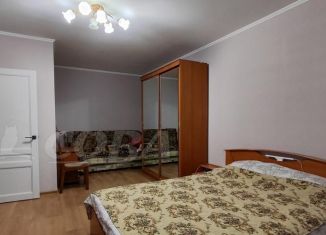 Продаю 1-ком. квартиру, 35 м2, Тюменская область, улица Малиновского, 4к3