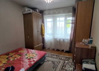 Продам 4-комнатную квартиру, 60 м2, поселок городского типа Афипский, Краснодарская улица, 32