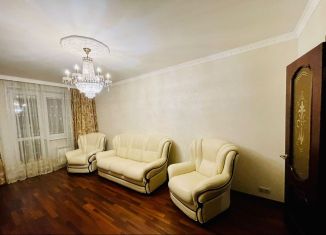 Продается трехкомнатная квартира, 80 м2, Москва, улица Маршала Полубоярова, 4к2, метро Жулебино