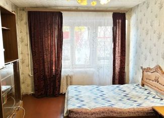 Однокомнатная квартира на продажу, 33.8 м2, Карпинск, Колхозная улица, 53