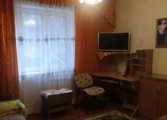 Продается 1-комнатная квартира, 30 м2, Находка, улица Макарова, 32