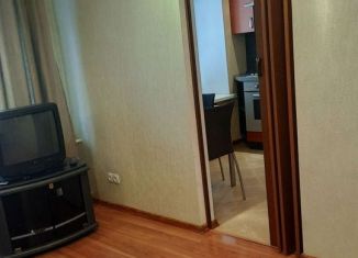 Продам 2-ком. квартиру, 45 м2, Самара, улица Авроры, 217, метро Спортивная