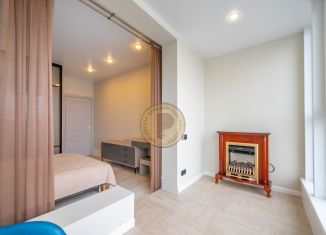 Продажа 2-ком. квартиры, 78 м2, Красноярский край, улица Лесников, 25