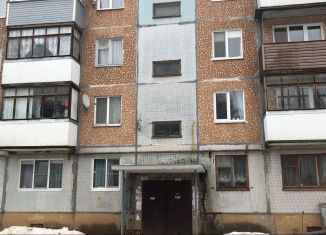 Продается двухкомнатная квартира, 45.3 м2, деревня Родина, Набережная улица, 8