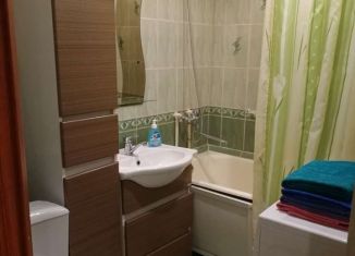 Сдаю 3-комнатную квартиру, 80 м2, Кунгур, улица Мамонтова, 13