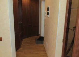 Сдается в аренду 2-комнатная квартира, 90 м2, Екатеринбург, улица Луначарского, 221, улица Луначарского