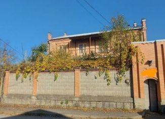 Дом в аренду, 300 м2, Владикавказ, улица Таутиева