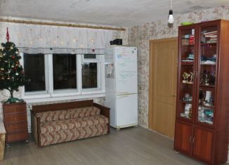 Продажа 2-комнатной квартиры, 43.7 м2, Кандалакша, улица Борисова, 10
