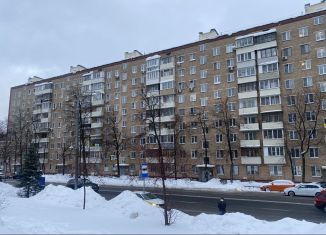 Продается трехкомнатная квартира, 60.9 м2, Москва, 7-я Кожуховская улица, 16, станция Дубровка