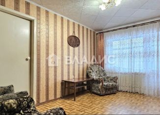 Продается 3-комнатная квартира, 50.3 м2, Балаково, улица Набережная 50 лет ВЛКСМ, 25