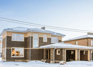 Продаю дом, 245 м2, село Фёдоровка, улица Специалистов, 4