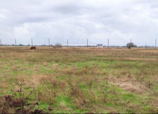 Продажа участка, 18 сот., село Калиновка, улица Ленина