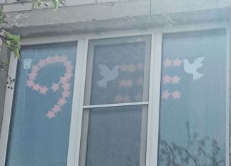 4-ком. квартира на продажу, 60 м2, поселок городского типа Благовещенка, улица Ленина, 85