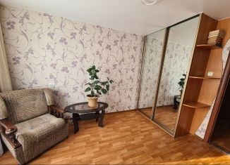 Продаю двухкомнатную квартиру, 50 м2, Хабаровск, квартал ДОС, 74