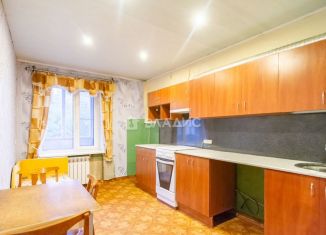 Продается 2-комнатная квартира, 62.6 м2, Карелия, Центральная улица, 1