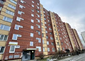 Сдаю в аренду 3-комнатную квартиру, 68 м2, Петрозаводск, улица Пархоменко, 26, район Перевалка