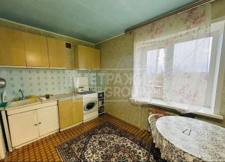 Продам 2-ком. квартиру, 50.6 м2, Московская область, Центральная улица, 14