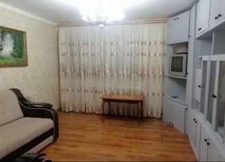 Сдается 2-ком. квартира, 55 м2, Карачаево-Черкесия, улица Ленина, 56/1