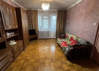 Продам 3-ком. квартиру, 68 м2, Смоленск, Автозаводская улица, 54