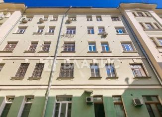 Продажа квартиры студии, 16 м2, Москва, улица Большая Дмитровка, 22с1, метро Чеховская