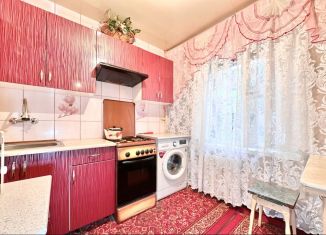 Продажа 3-ком. квартиры, 56 м2, Краснодар, улица 2-я Пятилетка, 9, микрорайон Черемушки