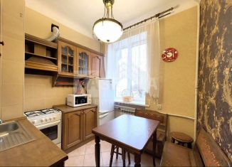 Сдается в аренду 2-ком. квартира, 60 м2, Воронежская область, улица Мира, 2