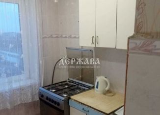 2-ком. квартира в аренду, 47 м2, Старый Оскол, микрорайон Рудничный, 11А