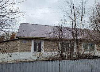 Продам 3-ком. квартиру, 58 м2, Алтайский край, Молодёжная улица, 12