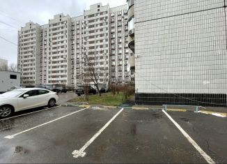 Сдам в аренду машиноместо, 12 м2, Москва, ЮЗАО, Новочерёмушкинская улица, 23