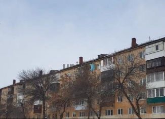 Продается 3-ком. квартира, 60 м2, Уфа, Интернациональная улица, 103, Калининский район