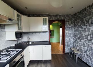 Продажа 2-комнатной квартиры, 53 м2, Серпухов, улица Энгельса, 31