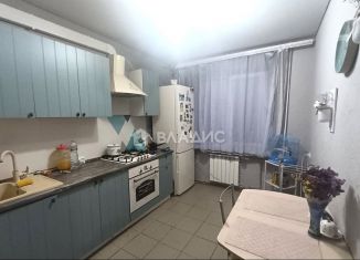 Продажа 4-комнатной квартиры, 75 м2, Белгород, улица Чапаева, 30