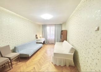 Продается трехкомнатная квартира, 60 м2, Москва, улица Молдагуловой, 28к3