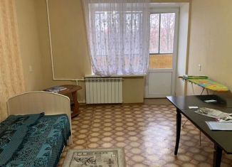 Продажа 1-ком. квартиры, 33 м2, Азнакаево, улица Шайхутдинова, 9