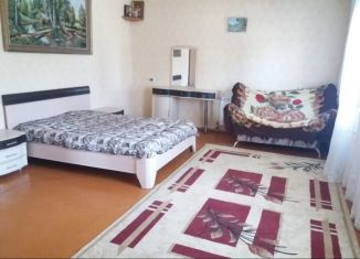 Сдается в аренду 3-ком. квартира, 85 м2, Ульяновск, Банный переулок, 8/56