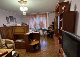 Продаю 1-комнатную квартиру, 40 м2, Нижний Новгород, метро Комсомольская, улица Советской Армии, 6