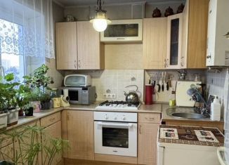 Продам 5-ком. квартиру, 32 м2, Самара, улица Гагарина, 105, Советский район