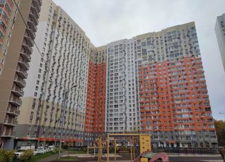 Продажа трехкомнатной квартиры, 59.5 м2, посёлок городского типа Путилково, Сходненская улица, 13