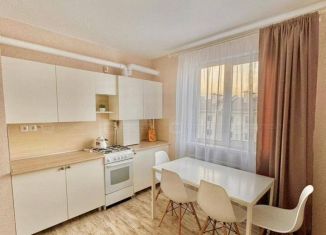 Сдается 1-ком. квартира, 32 м2, деревня Куюки, улица 22-й Квартал, 7