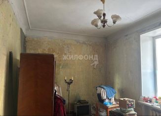 Продаю однокомнатную квартиру, 30.8 м2, Новосибирск, улица Урицкого, 12, метро Площадь Гарина-Михайловского