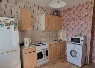 Продам однокомнатную квартиру, 33 м2, Тюмень, улица Мебельщиков, 4