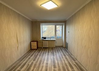 Продается 3-ком. квартира, 58 м2, Республика Башкортостан, улица Дружбы, 17А