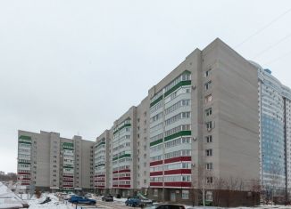 Продам 2-ком. квартиру, 62 м2, Алтайский край, улица Гущина, 157А